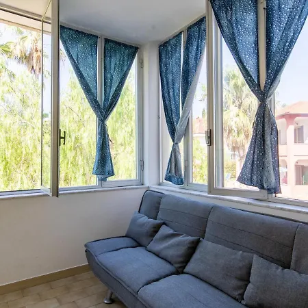 Gorgeous In With Swimming Pool Apartment Loano